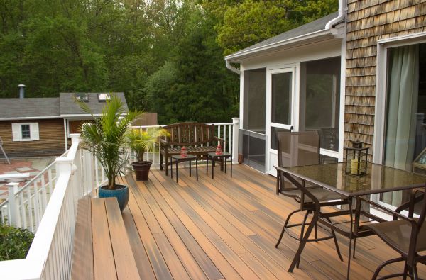 Decking Service in Warrenton