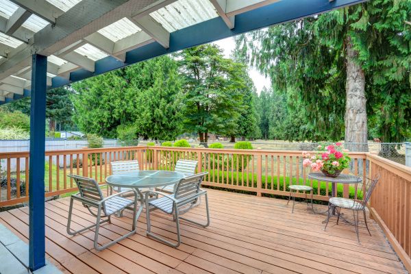 Deck Carpentry Service in Warrenton